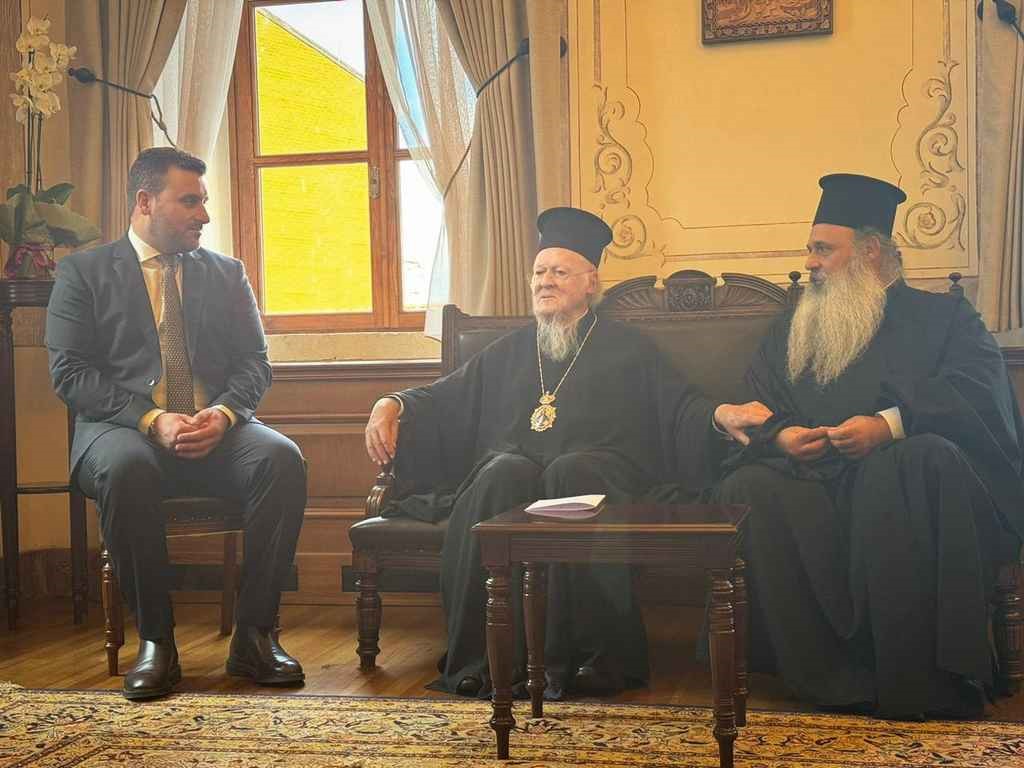 Στον Οικουμενικό Πατριάρχη Βαρθολομαίο ο Αβραμόπουλος